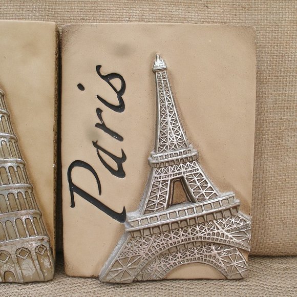 Vintage Chalkware Paris & Pisa Plaques Set of 2 - Picture 3 of 16